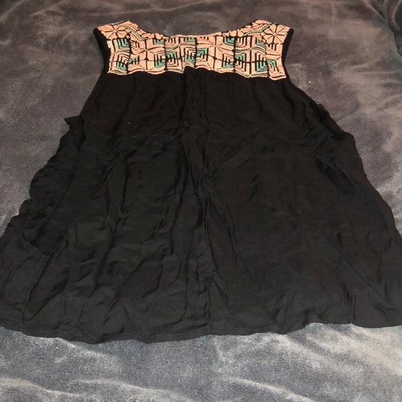 Tank top - Picture 3 of 3